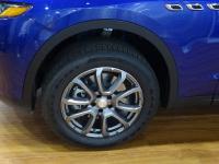 18款 3.0T 350Hp 标准型前轮胎